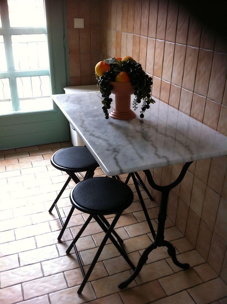 Appart Hotel Residence Courcelle Levallois-Perret Zewnętrze zdjęcie